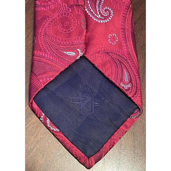 Sean John Red Hand Made 100% Silk Men’s Neck Tie Made In China - Picture 2 of 9
